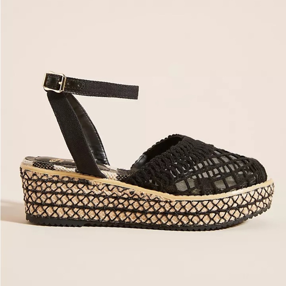 NIB MISS L FIRE **RED** Espadrille sandals